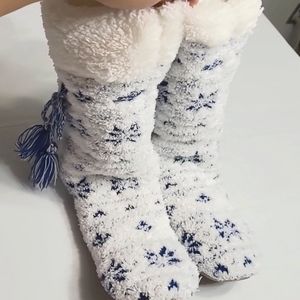 Jane and Bleecker winter socks.